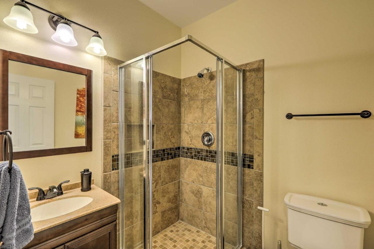 Spacious Pinetop-Lakeside Home With Hot Tub And Grill! Екстериор снимка