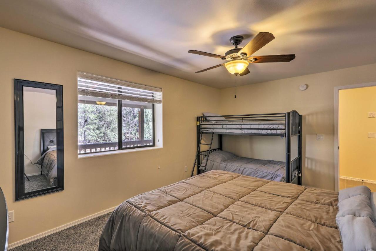 Spacious Pinetop-Lakeside Home With Hot Tub And Grill! Екстериор снимка